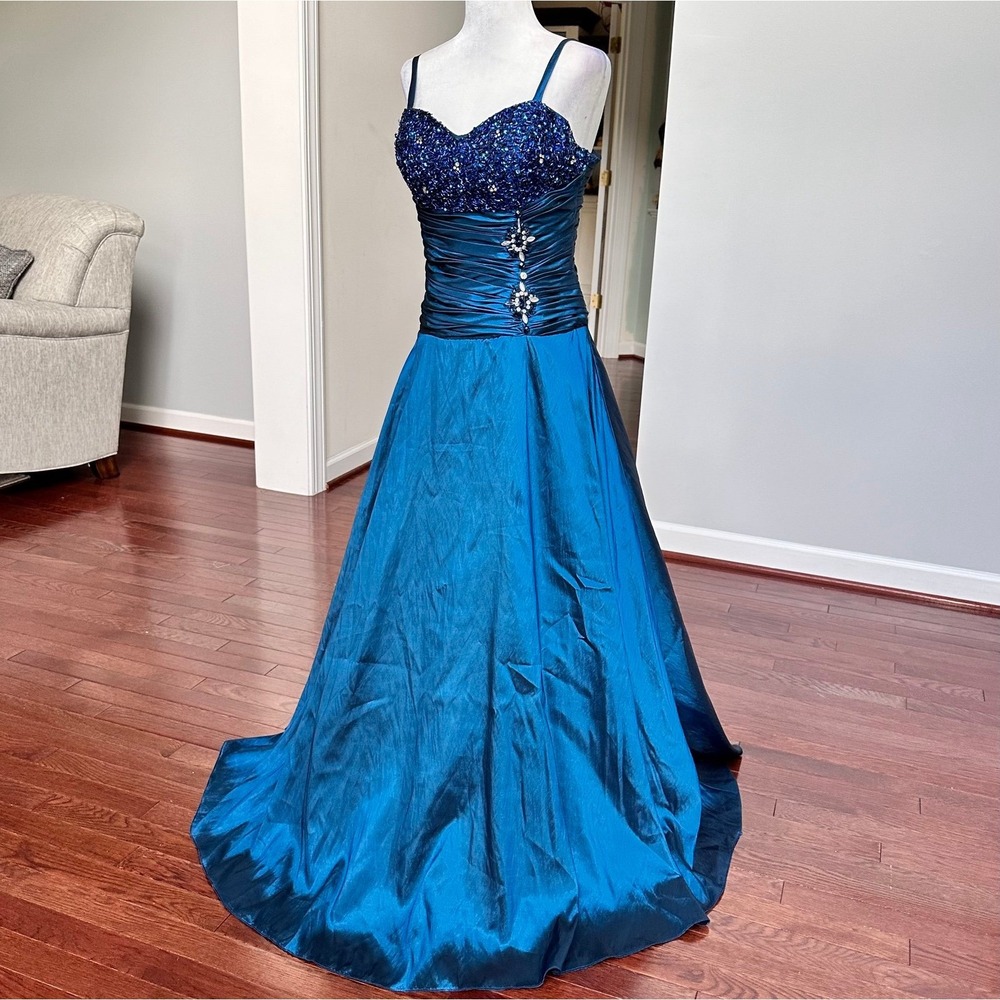 Vintage‎ Y2K Dancing Queen USA Blue Iridescent Beaded Gown Formal Dress